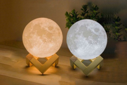 3D Moon Table Lamp - Dual Colour LED, USB Rechargeable, Modern Home Lighting - thumbnail 3
