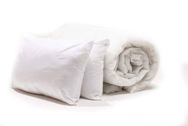 10.5 Tog Hypoallergenic Duvet Quilt & 2 Ultra Bounce Pillows - All-Season, Machine Washable, Lightweight - image 1