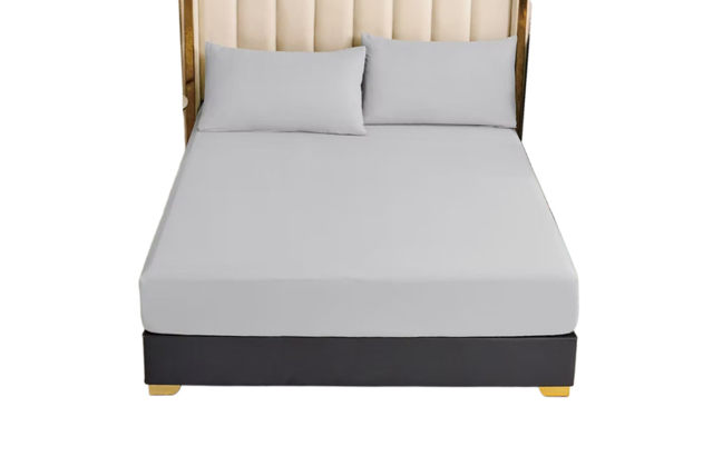 Luxury Egyptian Cotton Fitted Sheet - 400 Thread Count, Soft & Breathable - image 1