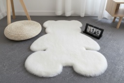 Anti-Slip Faux Fur Cute Bear-Shaped Rug - 4 Colours - thumbnail 2