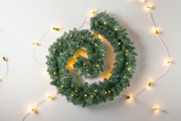 9ft Pre-Lit Green Christmas Garland with 30 Warm White LED Lights - Indoor/Outdoor Festive Decoration - thumbnail 5