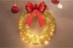 Pre-Lit LED Christmas Wreath - Battery-Operated, 30cm Festive Door & Wall Decoration - thumbnail 1