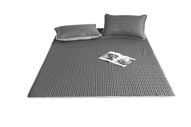 PRICE DROP! Hotel Quality Quilted Cooling Mattress Pad Set - 4 Sizes, 7 Colours, Breathable Polyester - image 1