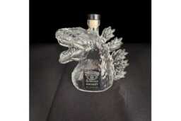 Godzilla Hand-Blown Glass Whiskey Bottle - Decorative Bar Ornament, 300ml Modern Home Decor - thumbnail 3