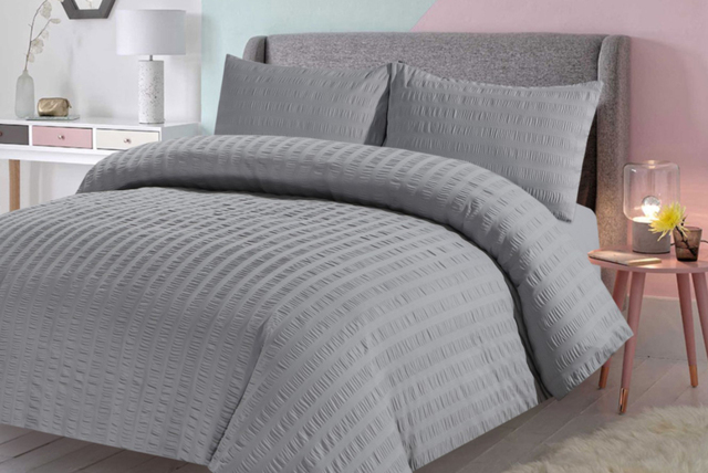 Luxury Seersucker Duvet Cover Set - Soft, Breathable & Machine Washable, Modern Style, Optional Deep Fitted Sheet - 13 Colours, All Sizes - image 1