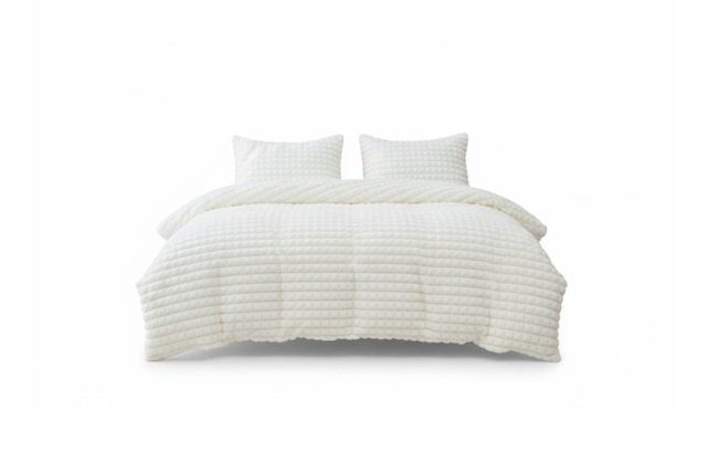 Super Soft Luxury Faux Fur Box Duvet Cover - 3 Sizes & 3 Colours - image 1