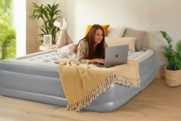 PRICE DROP! Dreamcatcher Deluxe Inflatable Air Bed Mattress - Double or King, Enhanced Support - thumbnail 2