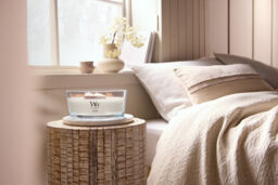 White Honey Candle WoodWick - Ambery - thumbnail 4