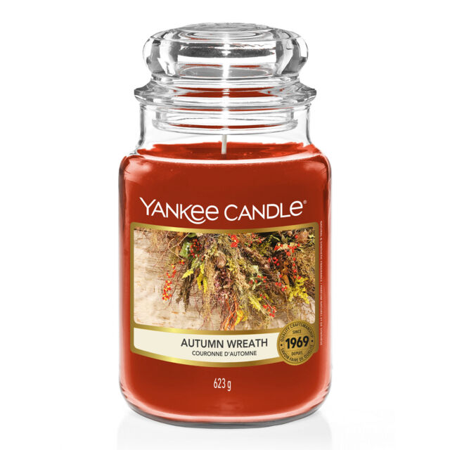 Autumn Wreath Candle Yankee Candle, Red, 10.7cm x 16.8cm - Fruity - image 1