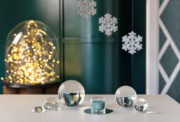 Winter Night Stars Candle Yankee Candle, Blue - Fresh & Clean - thumbnail 4