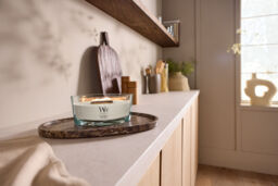 Tonka & Almond Milk Candle WoodWick, Neutrals - Gourmand - thumbnail 4