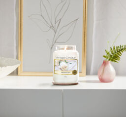 Wedding Day® Candle Original Large Jar Candle Yankee Candle, White, 10.7cm x 16.8cm - Floral - thumbnail 8