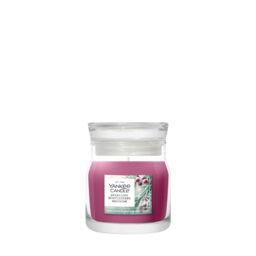 Sparkling Winterberry Candle Yankee Candle, Red - Fresh & Clean - thumbnail 2
