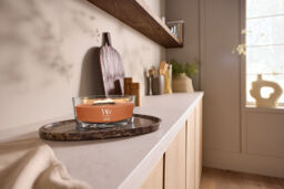 Saffron Smoke Candle WoodWick, Brown - Woody - thumbnail 4