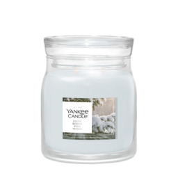 Snow Kissed Pine Candle Yankee Candle, White - Woody - thumbnail 2