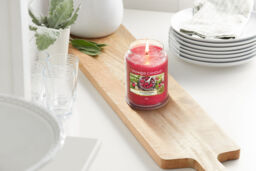 Red Raspberry Candle Original Large Jar Candle Yankee Candle, 10.7cm x 16.8cm - Fruity - thumbnail 5