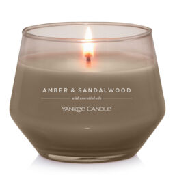 Amber & Sandalwood Candle Studio Collection Candle Yankee Candle, Brown, 10cm x 8cm - Fresh & Clean - thumbnail 2