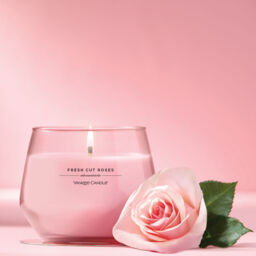 Fresh Cut Roses Candle Studio Collection Candle Yankee Candle, Pink, 10cm x 8cm - Floral - thumbnail 4