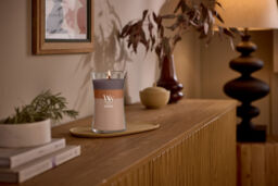 Radiant Cashmere Candle WoodWick - Ambery - thumbnail 3