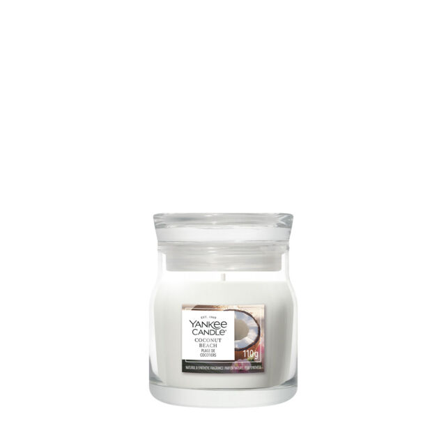 Coconut Beach Candle Yankee Candle, White - Fruity - image 1