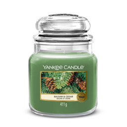 Balsam & Cedar Candle Original Medium Jar Candle Yankee Candle, Green, 10.7cm x 12.7cm - Woody - thumbnail 2