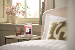 Cliffside Sunrise Candle Yankee Candle, Orange - Fruity - thumbnail 4