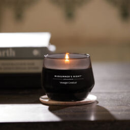 Midsummer's Night® Candle Yankee Candle, Black, 10cm x 8cm - Fresh & Clean - thumbnail 5