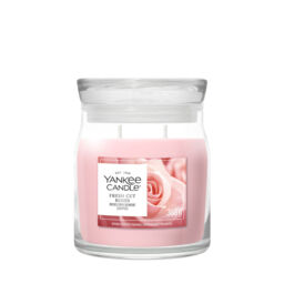 Fresh Cut Roses Candle Yankee Candle, Pink - Floral - thumbnail 2