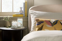 Clean Cotton Candle Yankee Candle, White - Fresh & Clean - thumbnail 4