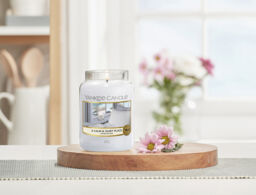 A Calm & Quiet Place Candle Original Large Jar Candle Yankee Candle, Blue, 10.7cm x 16.8cm - Floral - thumbnail 5