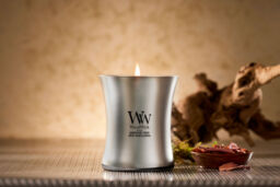 Candescent Coast Candle WoodWick, White, 9.9cm x 9.9cm x 11.4cm - Fruity & Citrus - thumbnail 5