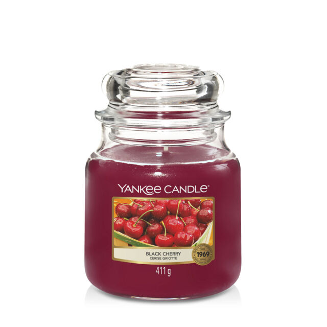 Black Cherry Candle Original Medium Jar Candle Yankee Candle, Red, 10.7cm x 12.7cm - Fruity - image 1