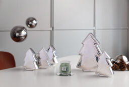 Silver Sage & Pine Candle Yankee Candle, Green - Woody - thumbnail 4