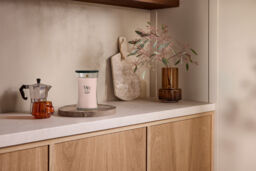 Coastal Sunberry Candle WoodWick, Pink - Fruity & Citrus - thumbnail 4