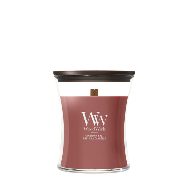 Cinnamon Chai Candle WoodWick, Red - Gourmand - image 1