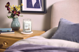Soft Blanket Candle Yankee Candle, White - Fresh & Clean - thumbnail 4