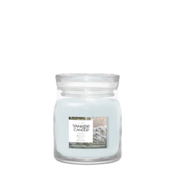 Snow Kissed Pine Candle Yankee Candle, White - Woody - thumbnail 2
