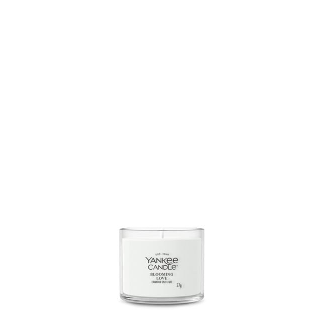 Blooming Love Candle Yankee Candle® Mini, White - Floral - image 1