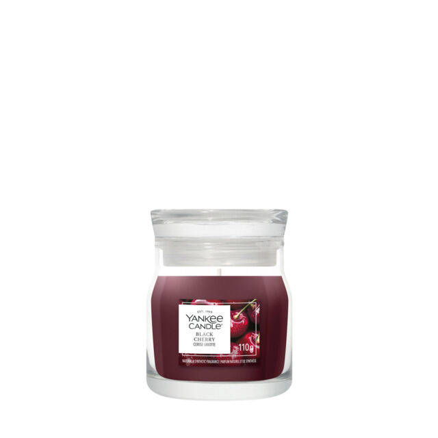 Black Cherry Candle Yankee Candle, Red - Fruity - image 1