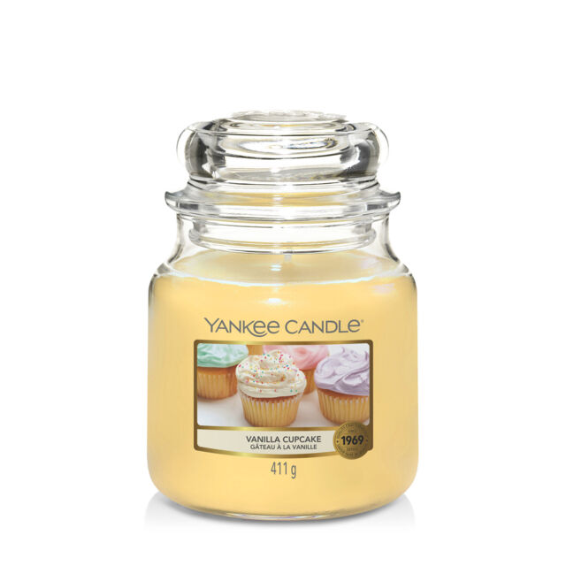 Vanilla Cupcake Candle Original Medium Jar Candle Yankee Candle, Yellow, 10.7cm x 12.7cm - Sweet & Spicy - image 1