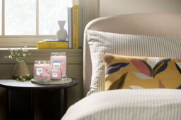 Pink Sands Candle Yankee Candle - Floral - thumbnail 5