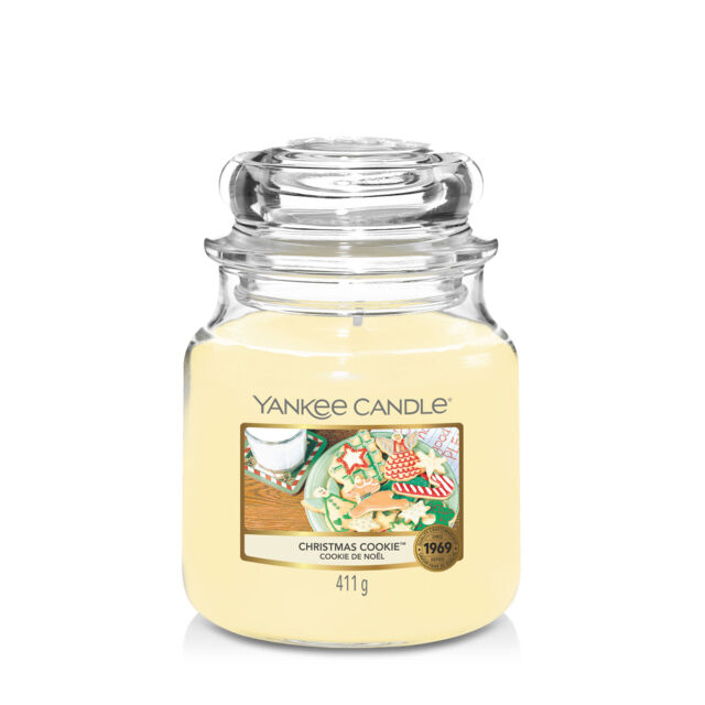 Christmas Cookie Candle Original Medium Jar Candle Yankee Candle, Neutrals, 10.7cm x 12.7cm - Sweet & Spicy