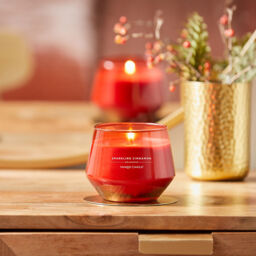 Sparkling Cinnamon Candle Yankee Candle, Red, 10cm x 8cm - Sweet & Spicy - thumbnail 5