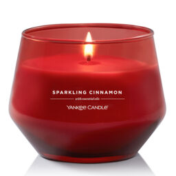 Sparkling Cinnamon Candle Yankee Candle, Red, 10cm x 8cm - Sweet & Spicy - thumbnail 1