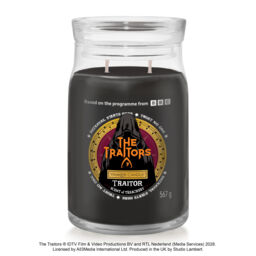 The Traitors: Traitor Candle Signature Large Jar Candle Yankee Candle, White - Woody - thumbnail 1