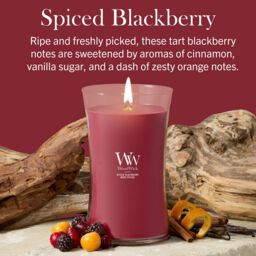 Spiced Blackberry Candle WoodWick, Red - Fruity & Citrus - thumbnail 7