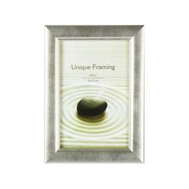 "Unique Framing Classic Silver Photograph Frame (6"" x 4"")"
