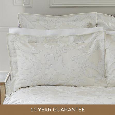 Dorma Acanthus Oxford Pillowcase Pair, Dorma Egyptian Cotton 1000 Thread Count Cream Duvet Cover