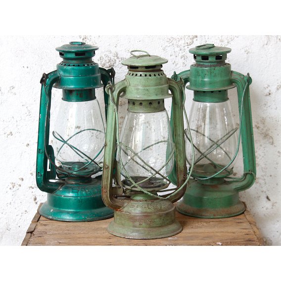 Old Storm Lamp - Green Green