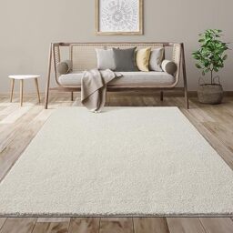Mias Teppiche Giant Modern Fluffy Dense Short Pile Living Room Rug ...